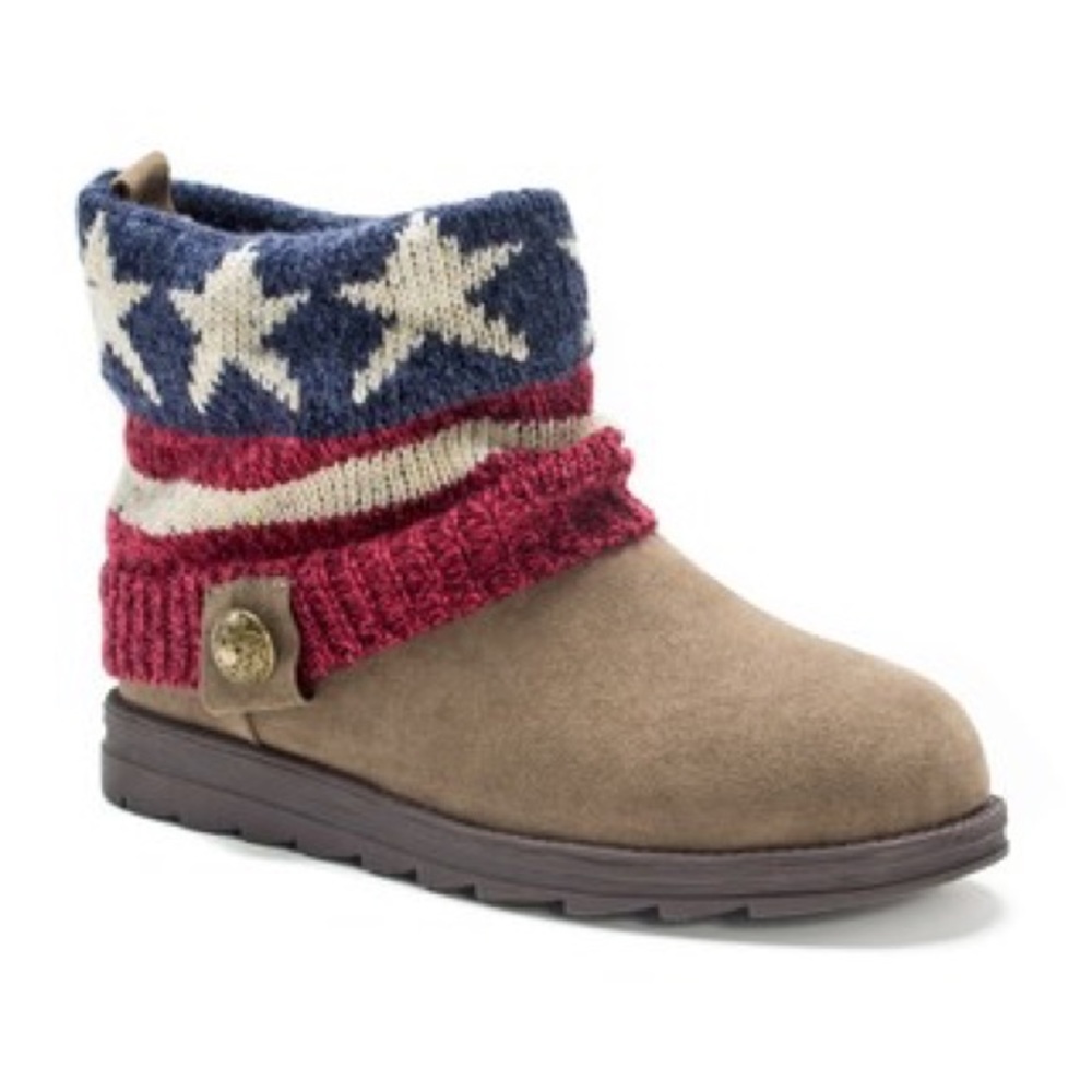 Size 9 MUK LUKS American Flag Patti Ankle Boots